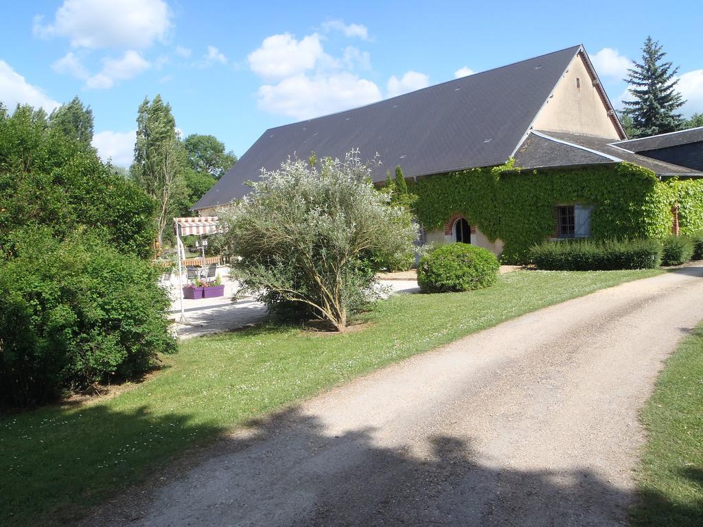 Chambres D'Hotes Du Domaine De Jacquelin Saint-Germain-du-Puy Exterior photo